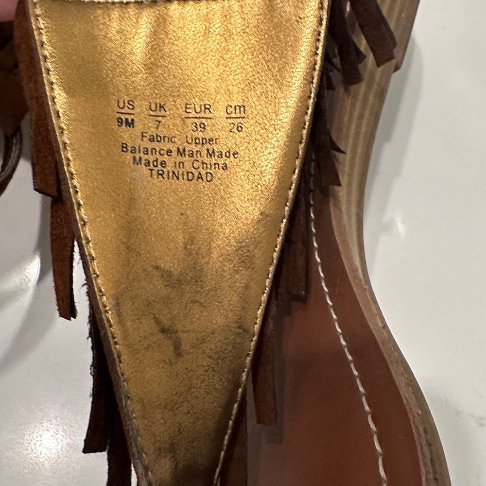 Carlos Santana Brown Fringe Sandals - Picture 6 of 6
